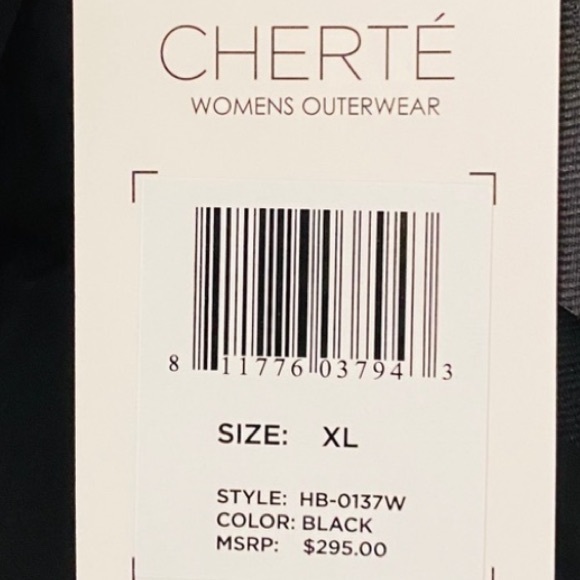 Cherté black puffy winter coat - Picture 4 of 6